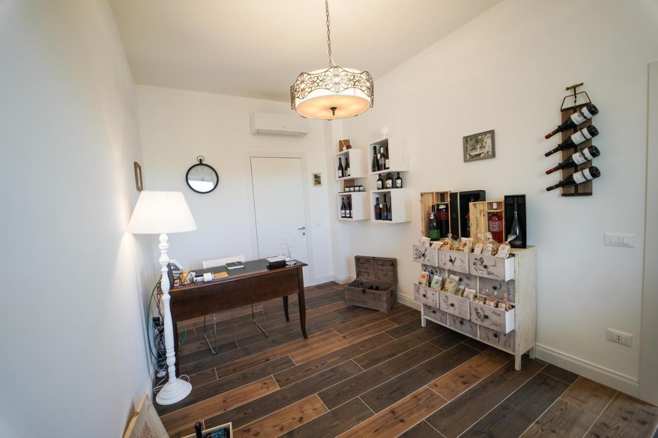 Almasol - Charme Experience Bed and Breakfast Castellana Grotte Exteriör bild